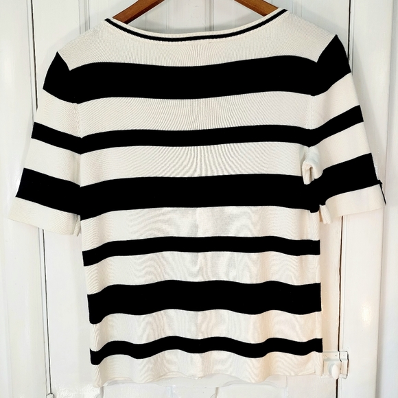 Talbots Black & White Scoop Neck Top w/ Tabbed Sleeves & Buttons Sz M - Picture 6 of 11
